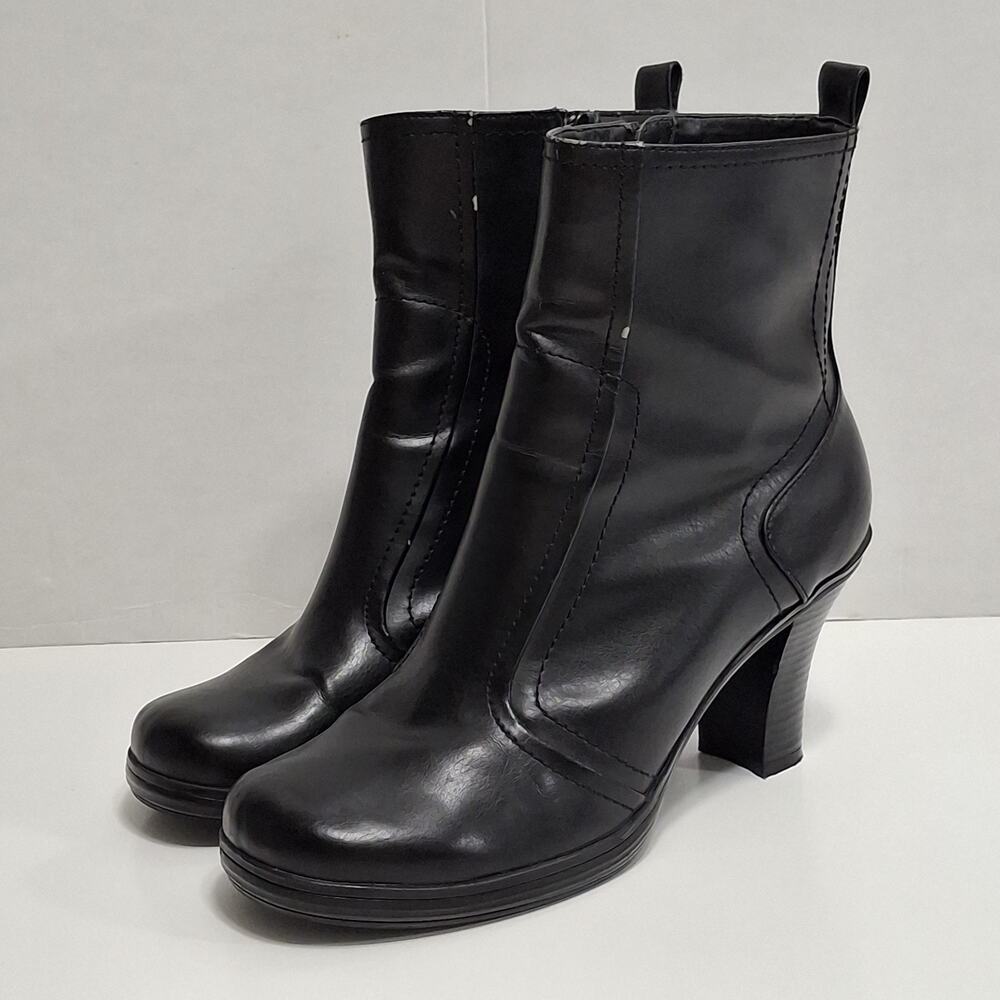Vintage Black Faux Leather MUDD Heeled Boots Zip Y2K Plaid Lined Chunky Size 9M